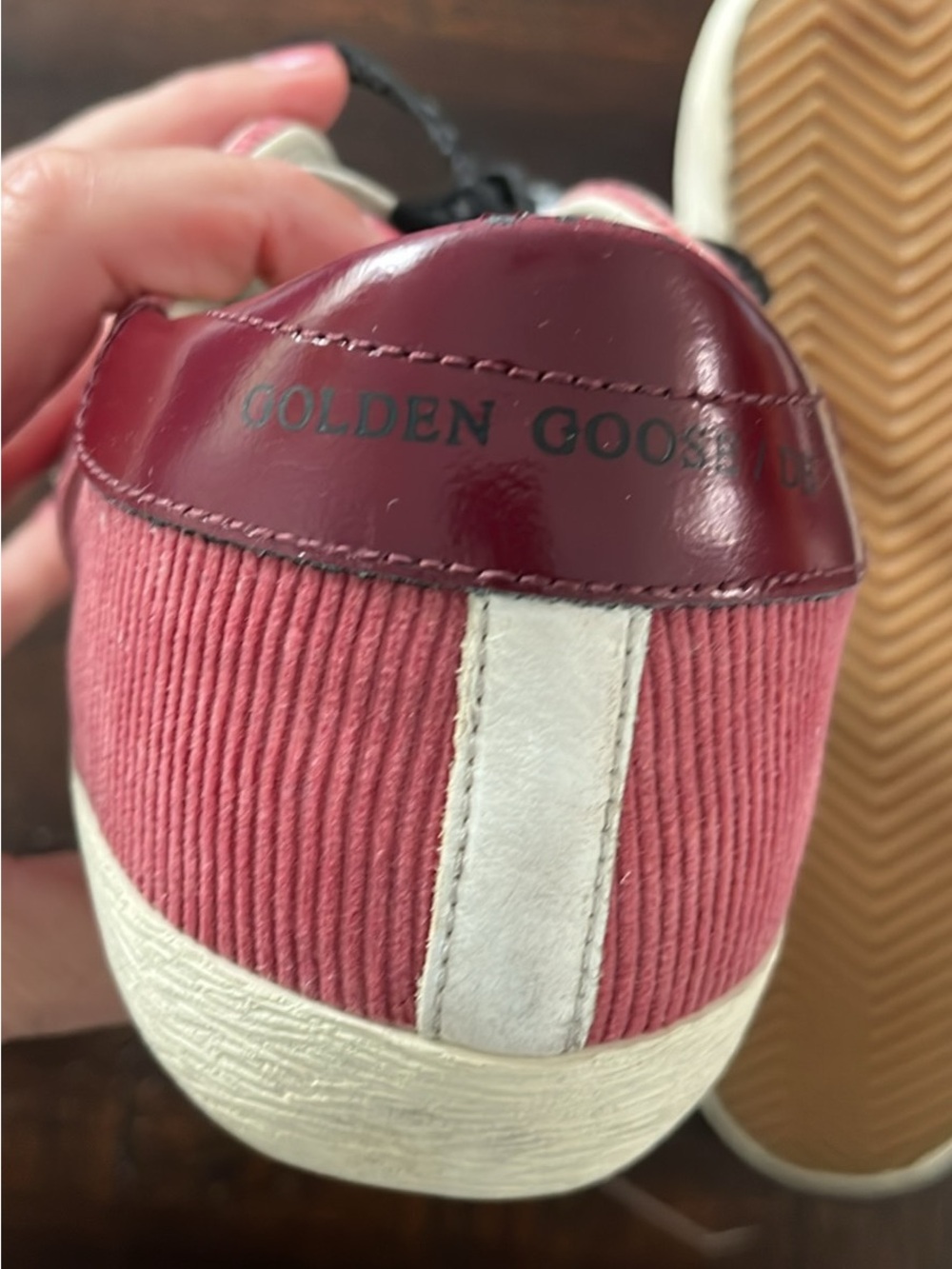 Golden Goose Super-Star Sneaker EU39 (US 9) - Picture 3 of 3